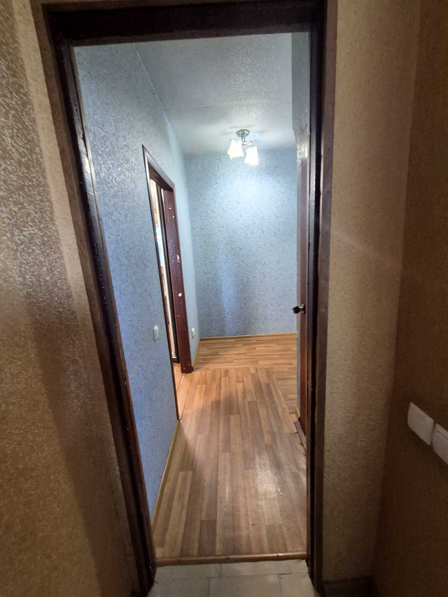 1871501160930933