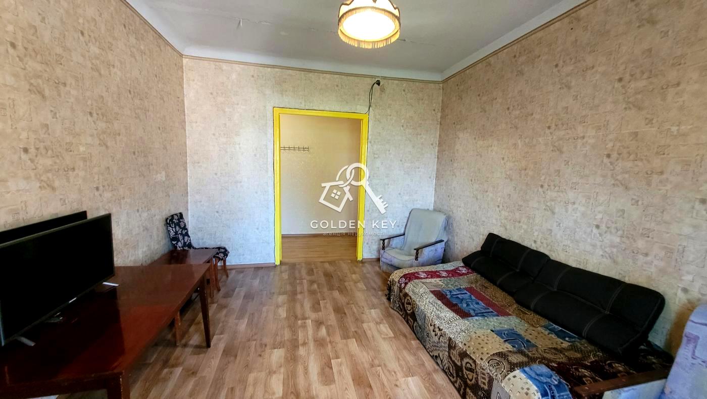 1871502913566400