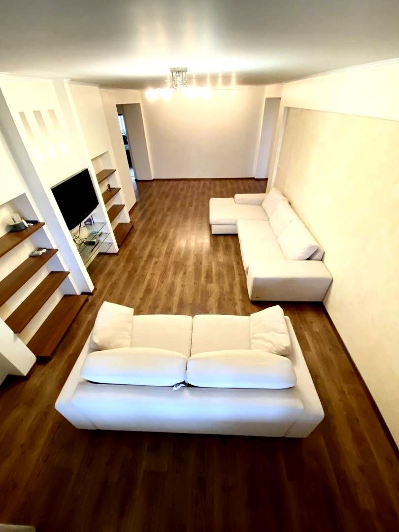 1871504541222766