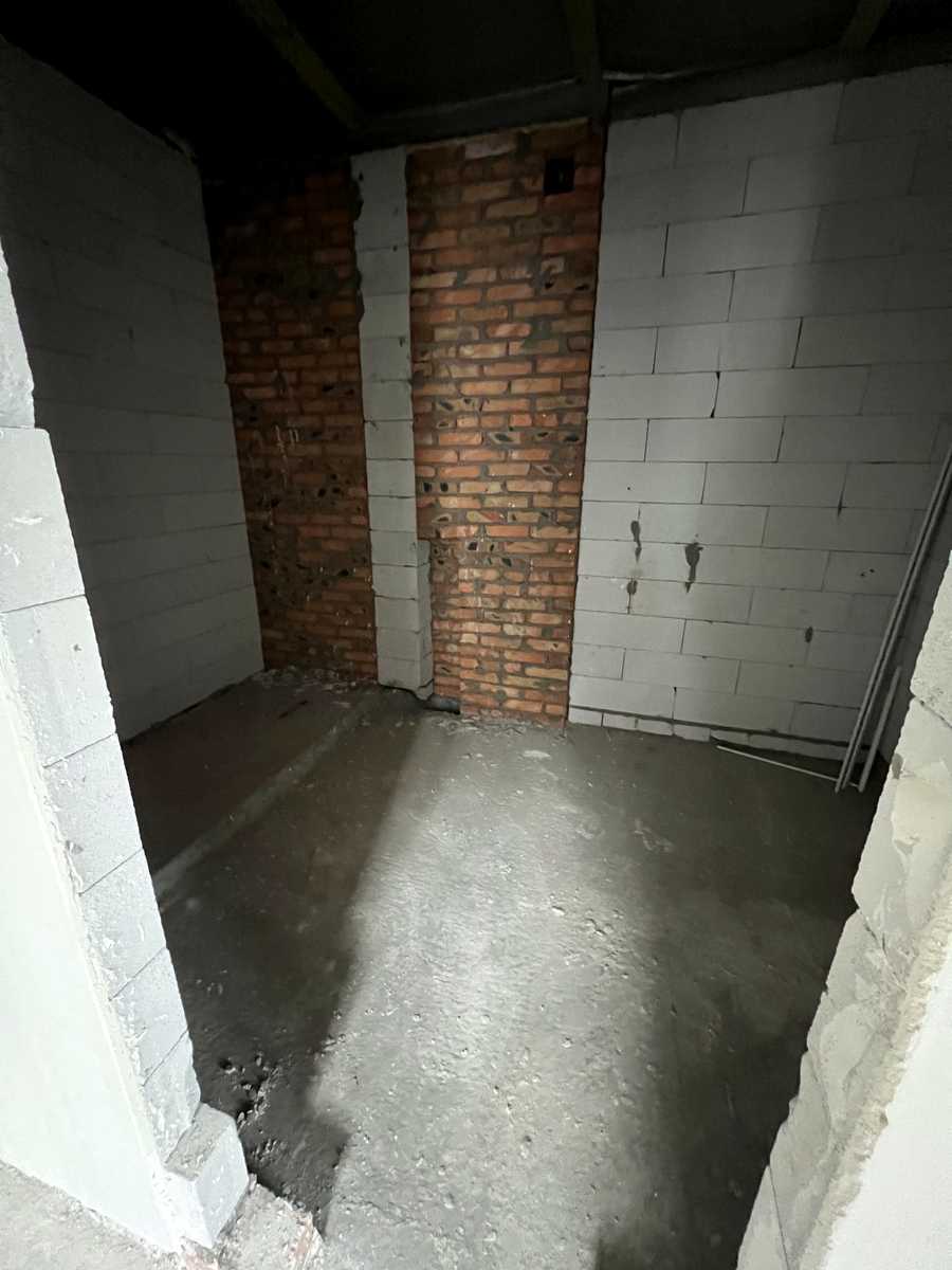 1871504840372036