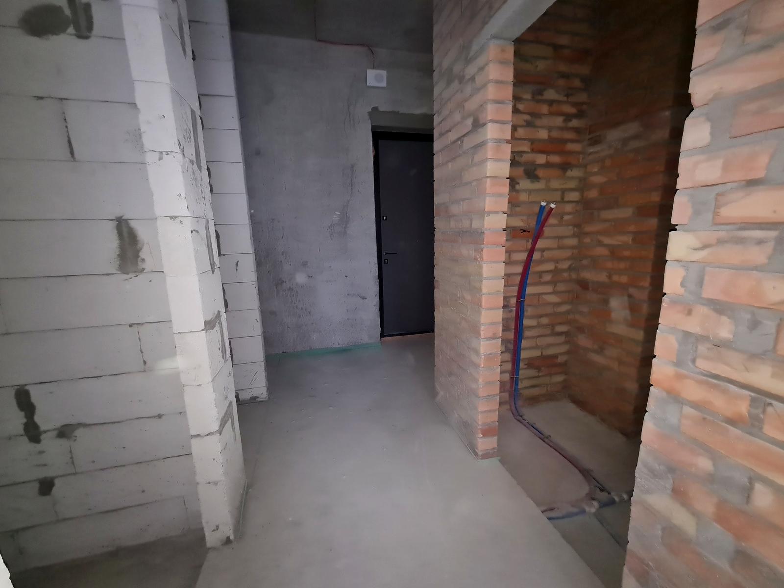 1871507141827770