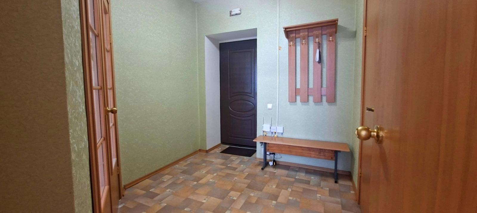 1871510624817234