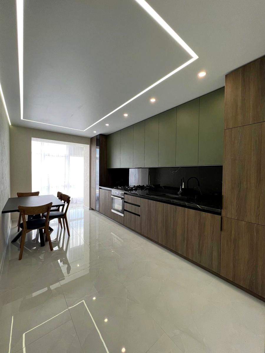 1871512986724675