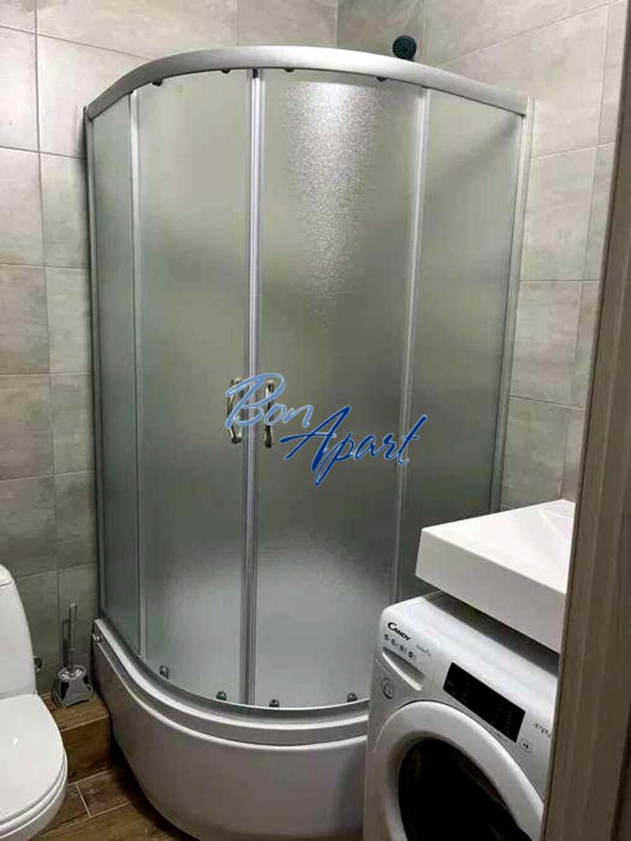 1871515755922783