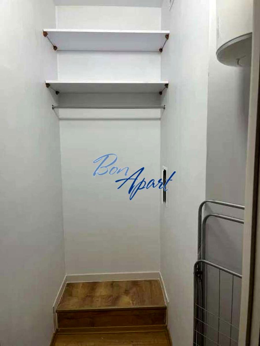 1871515756085583