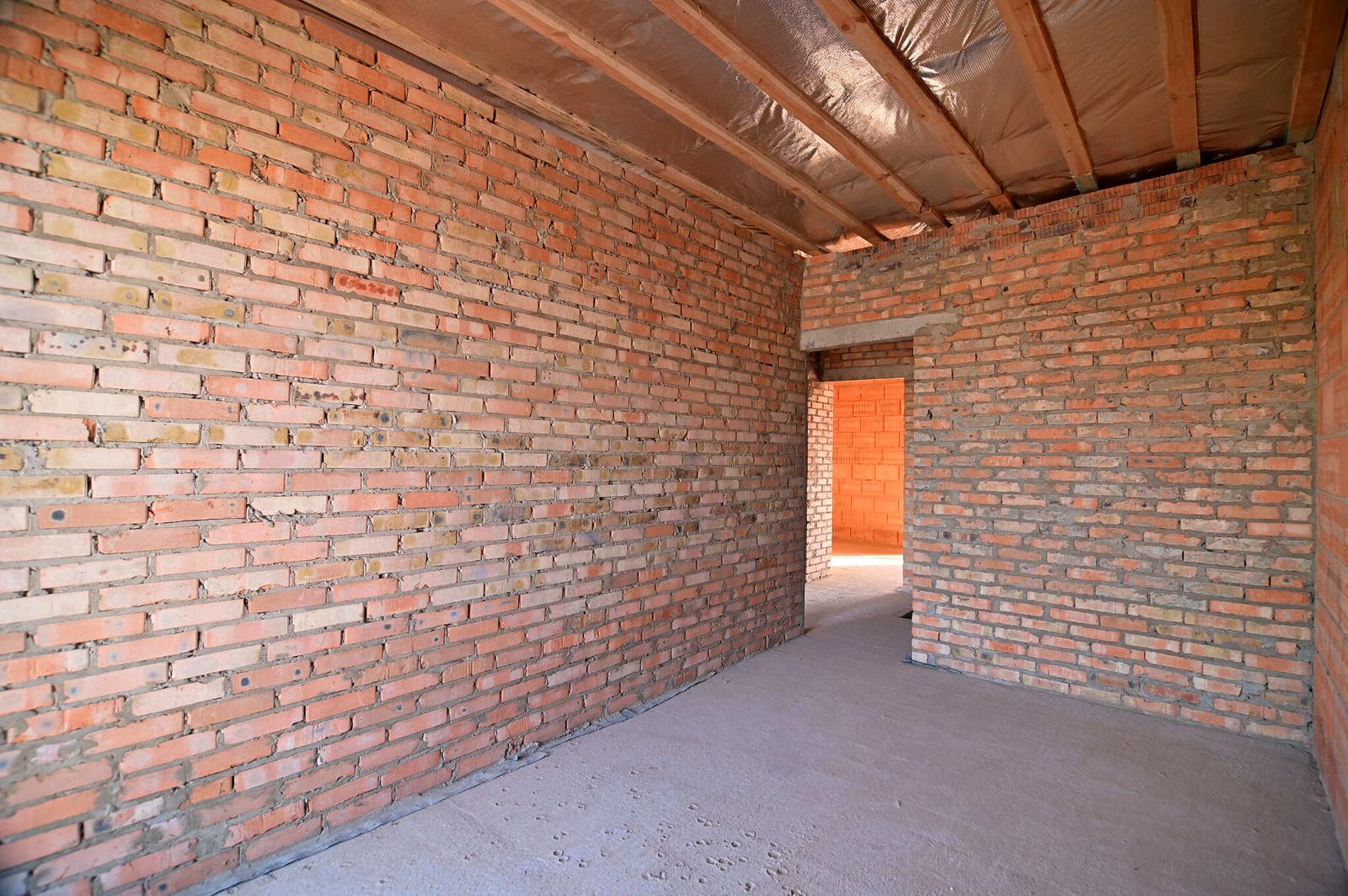 1871517773925909