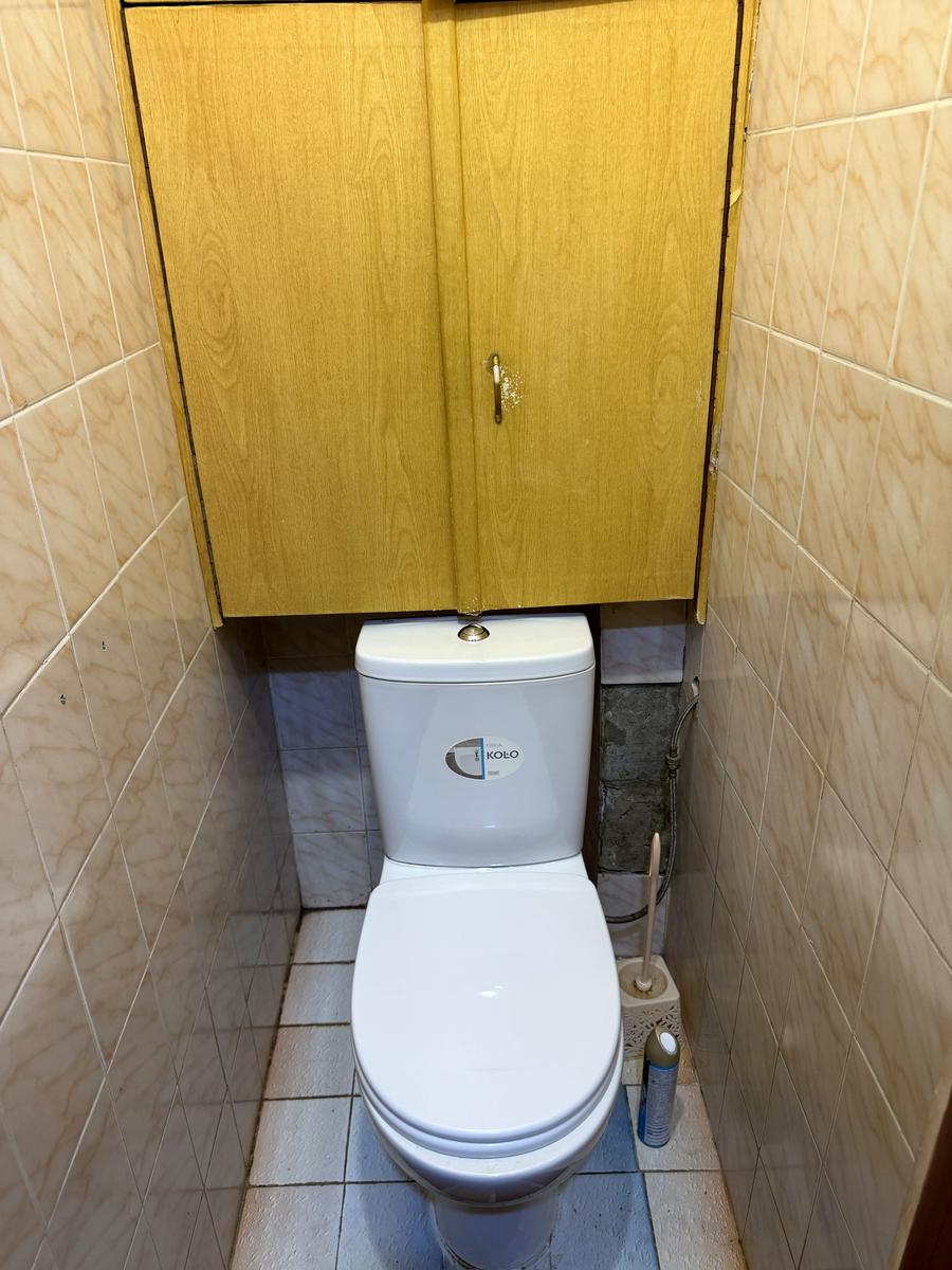 1871525753410463