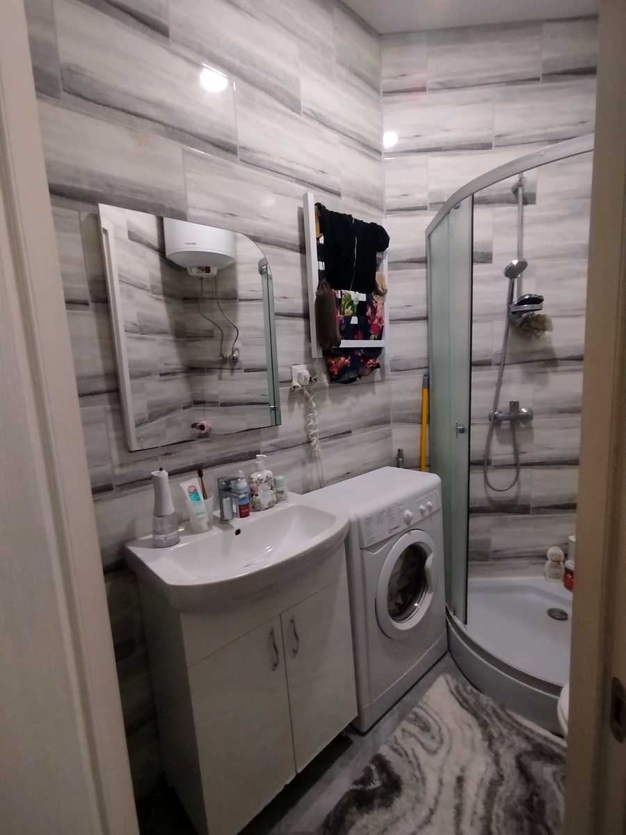1871543579479094