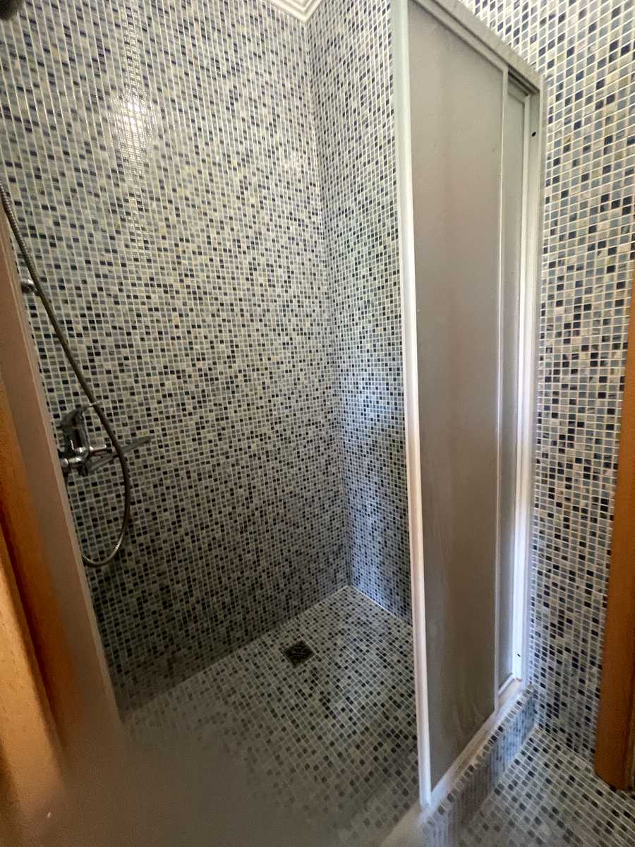 1871568963683686