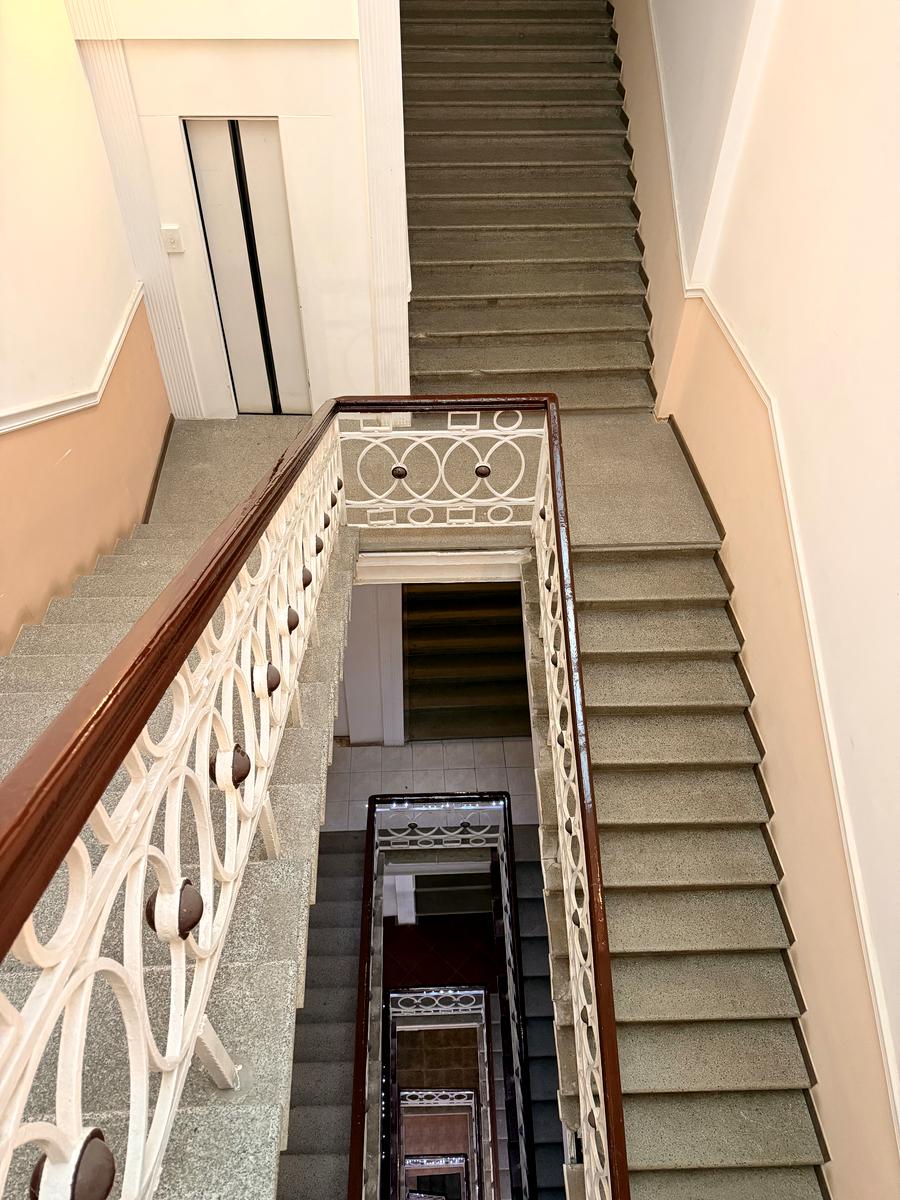 1871576401072445