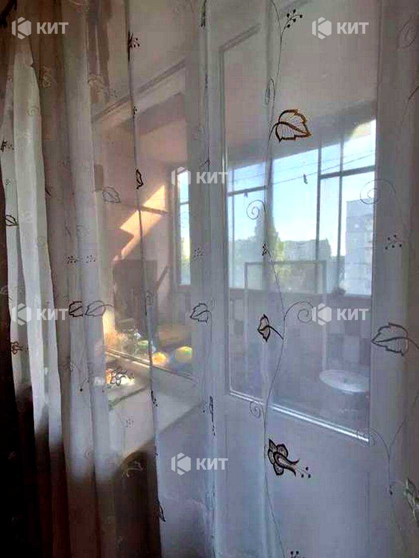 1871583584588977