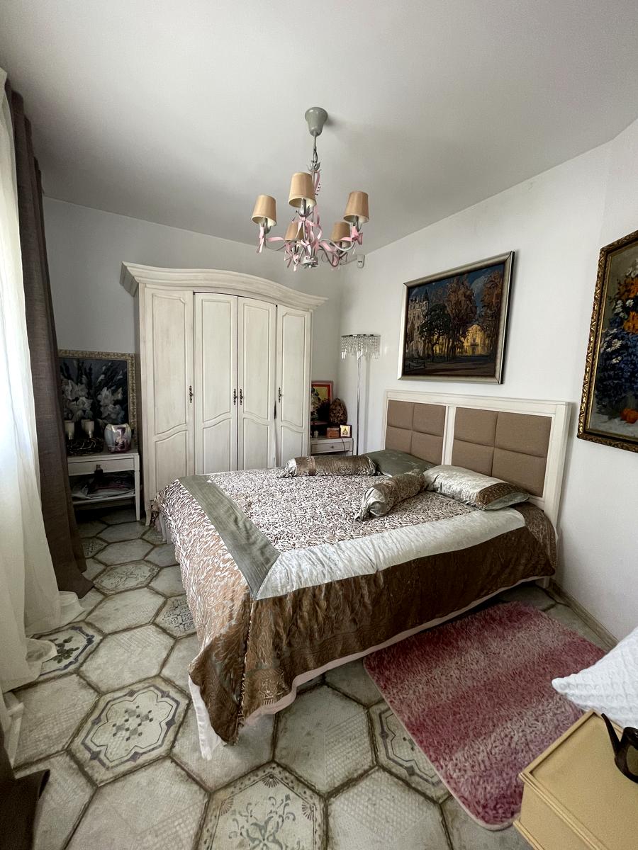 Будинок за адресою вул. Академіка Корольова (площа 240000 м²) - фото 9 Будинок за адресою вул. Академіка Корольова (площа 240000 м²) - Atlanta.ua - фото 9