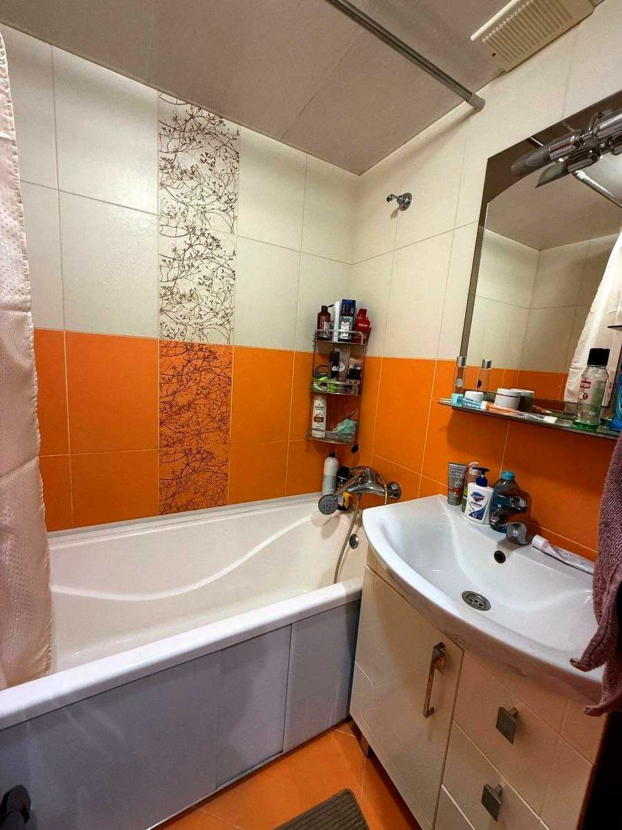 1871584502388245