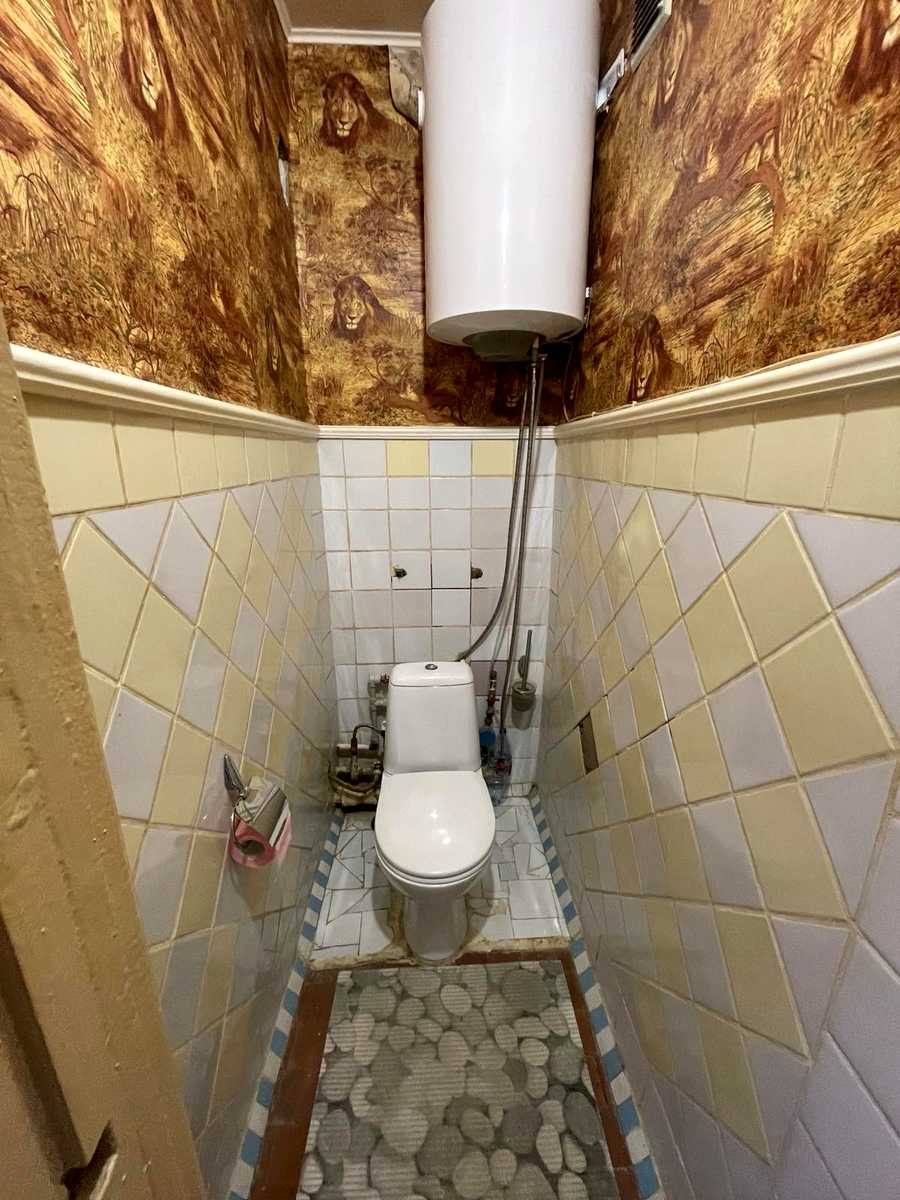 1871586365516144