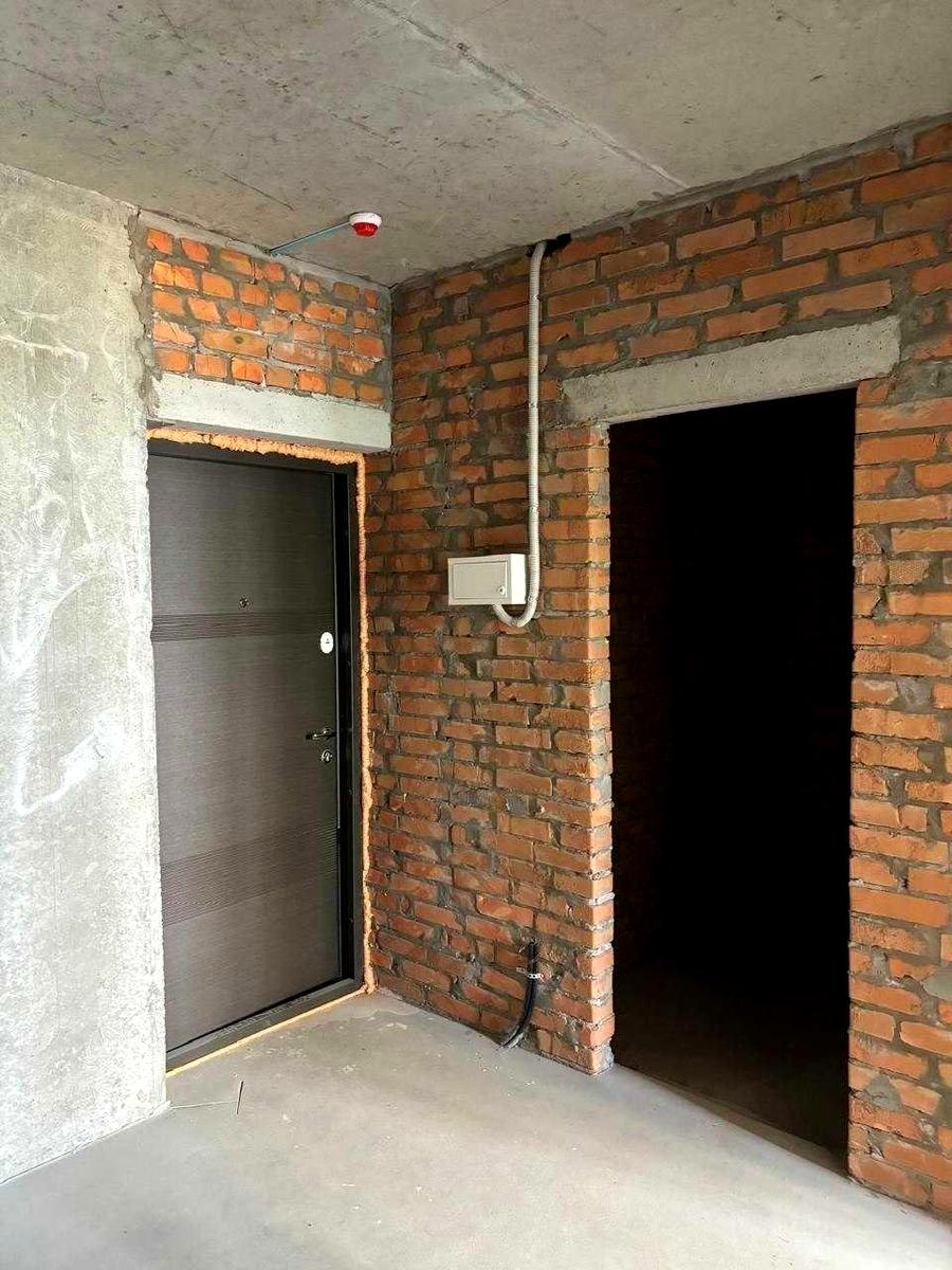 1871591152908906
