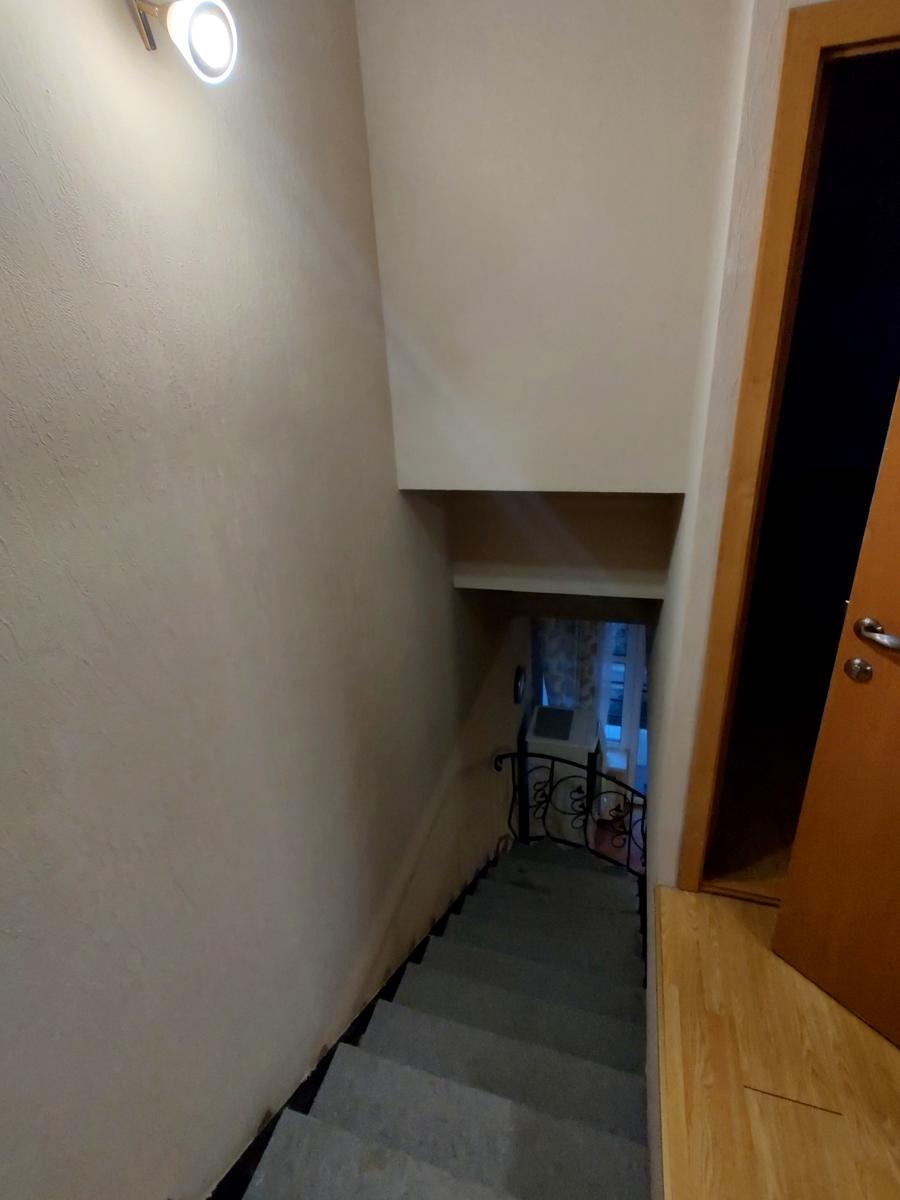1871594374915259
