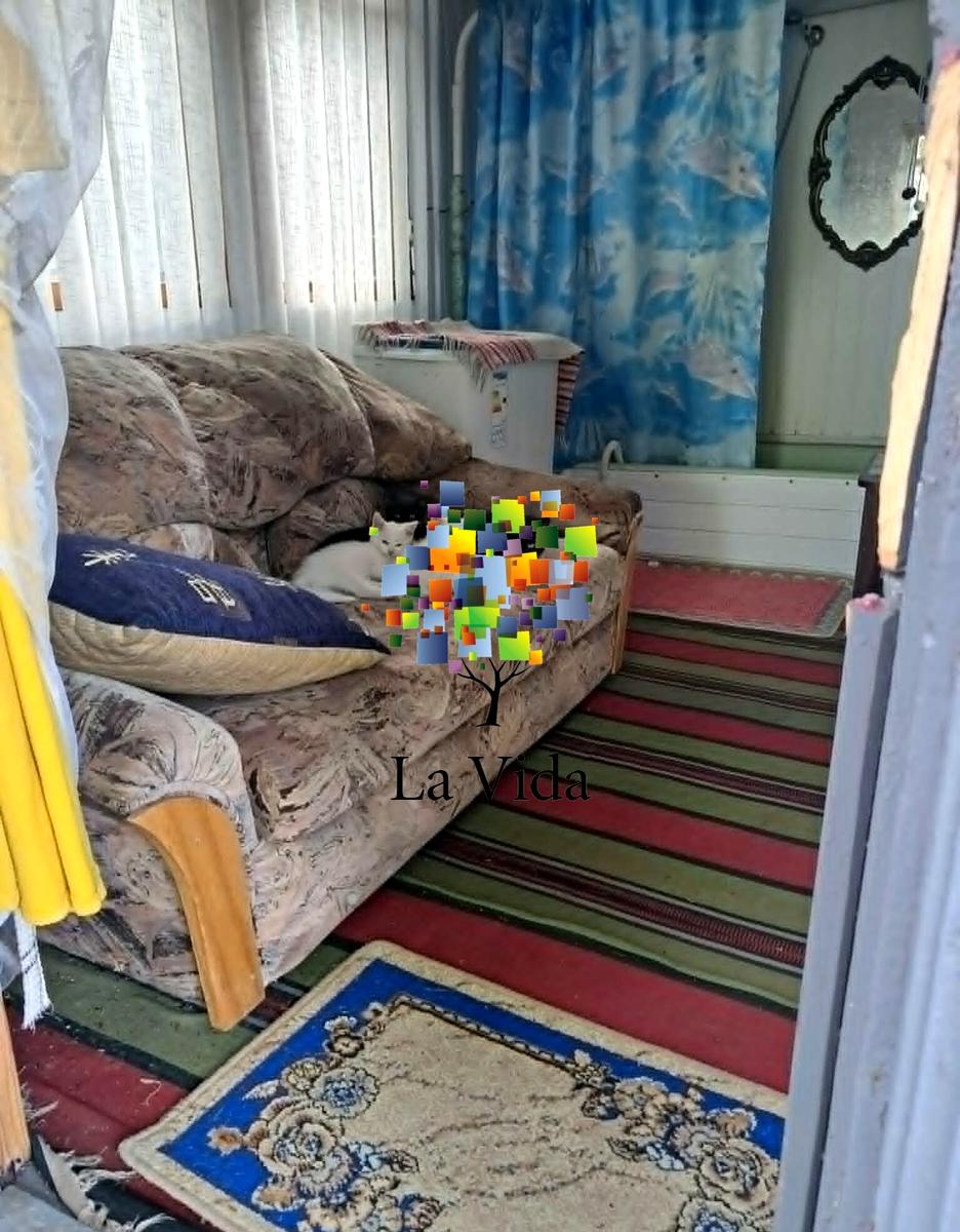 1871598568336557