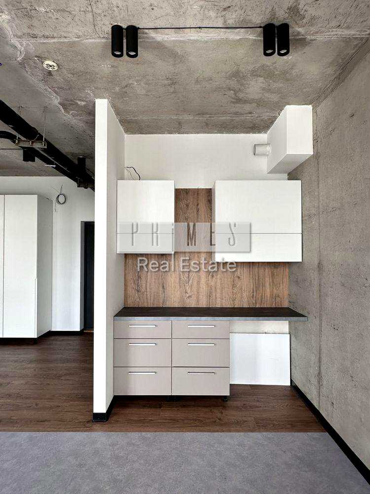 1871600368858004