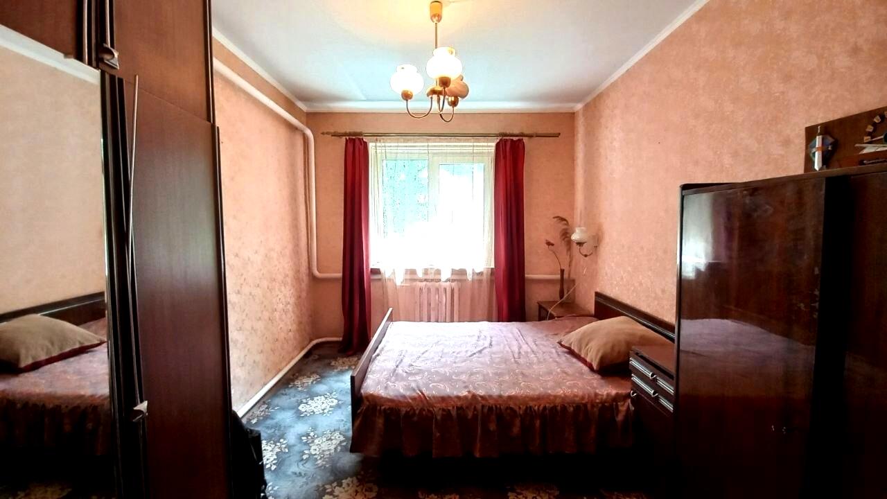 1871601086596163