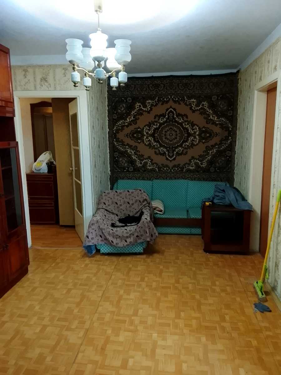 1871601171785594