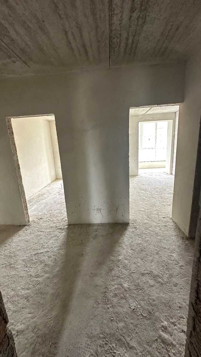 1871603682810712