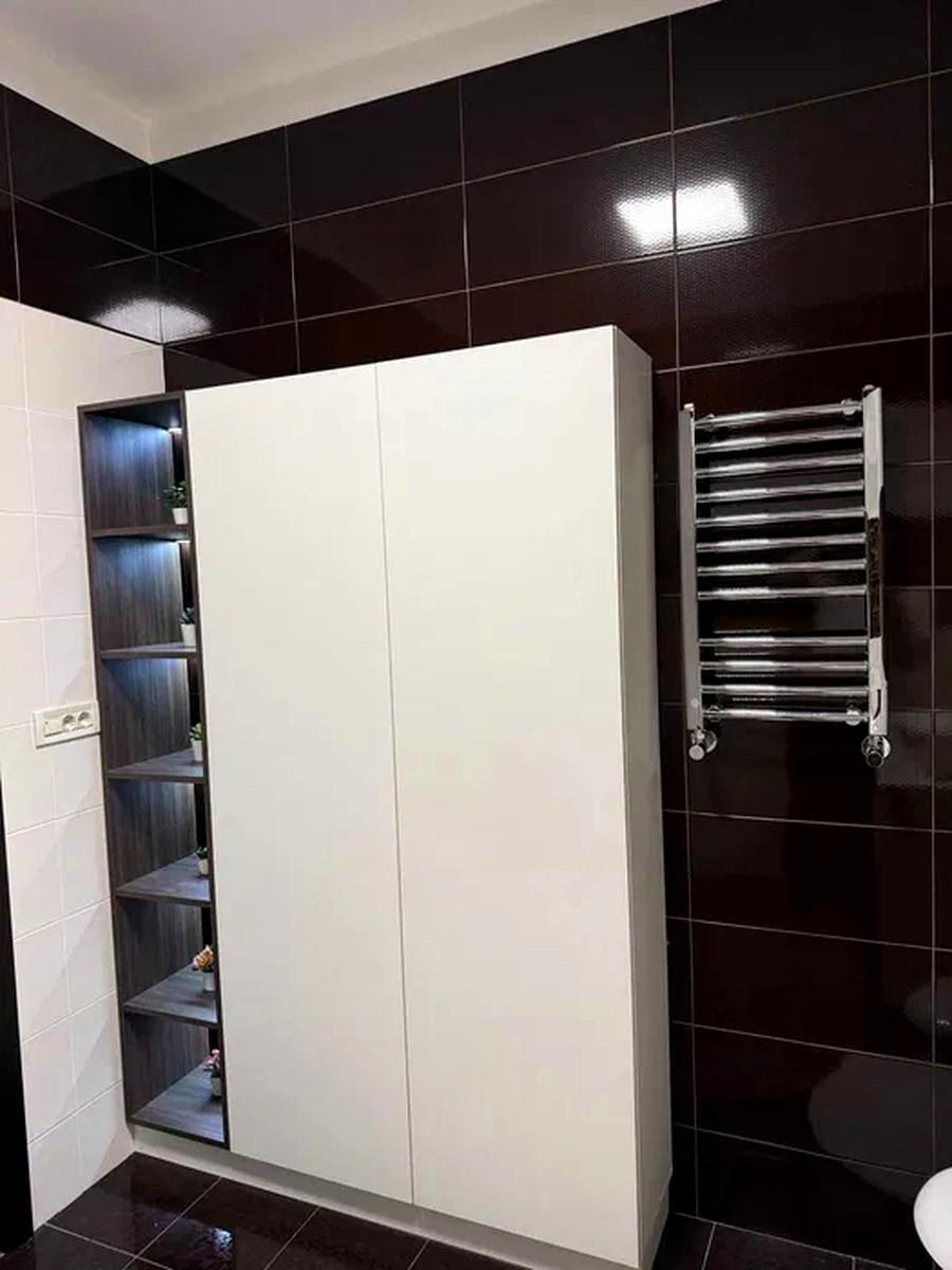 1871603976031130