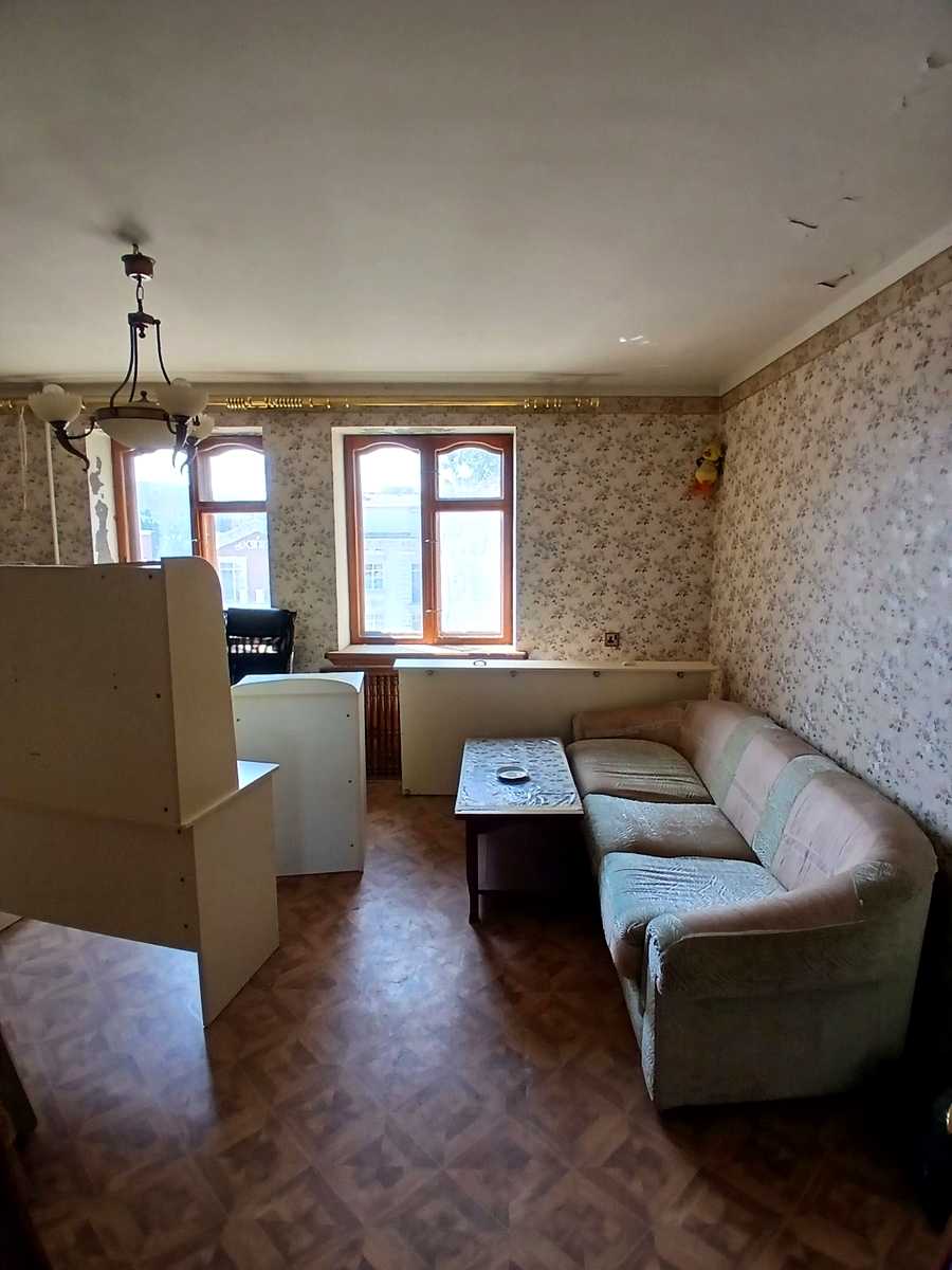 1871618612237708