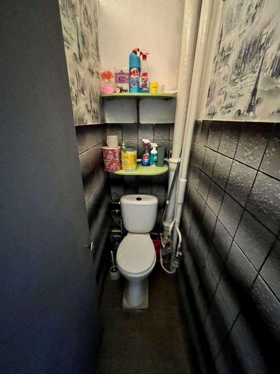 1871670554714763