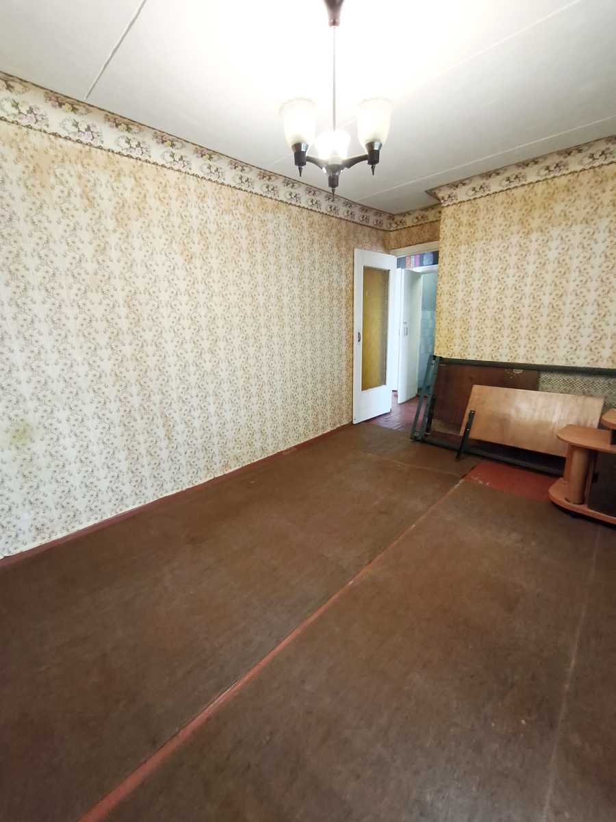 1871673921652185