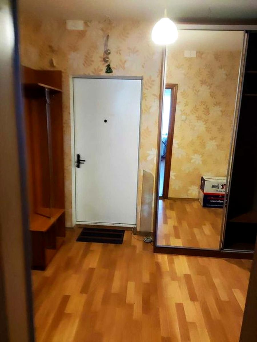 1871674369027227