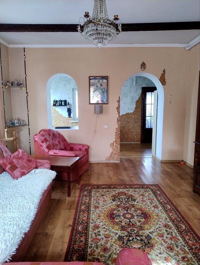 1871686286431133
