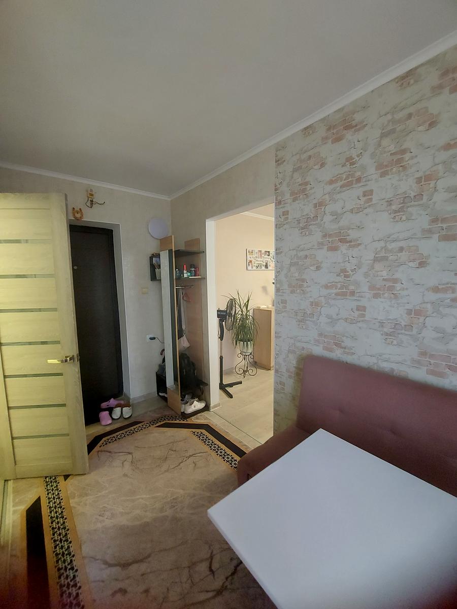 1871688441368843