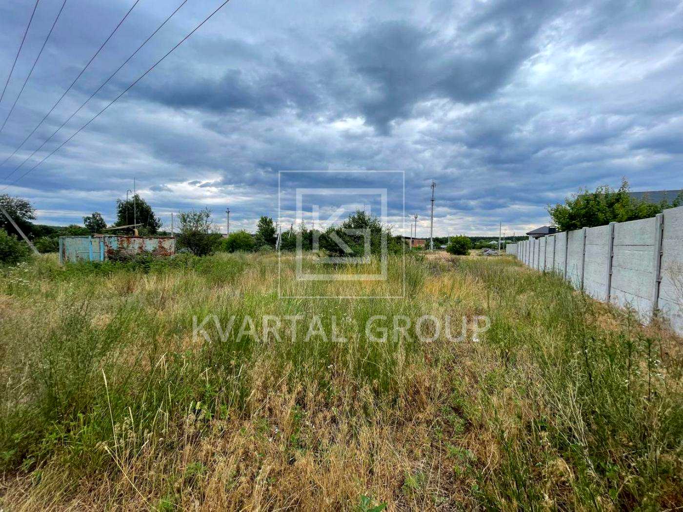 1871691965560015