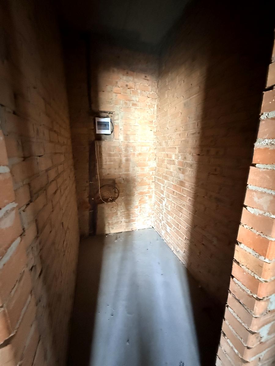 1871697929298359