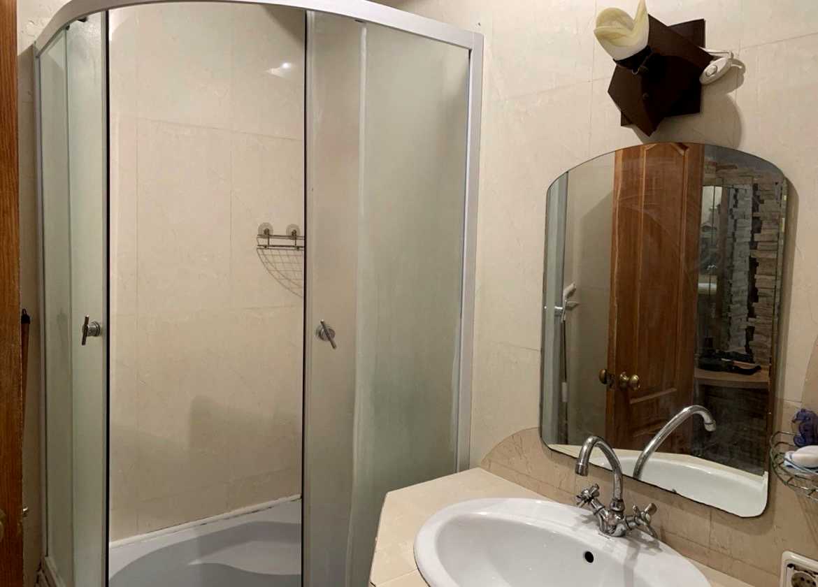 1871705504027781