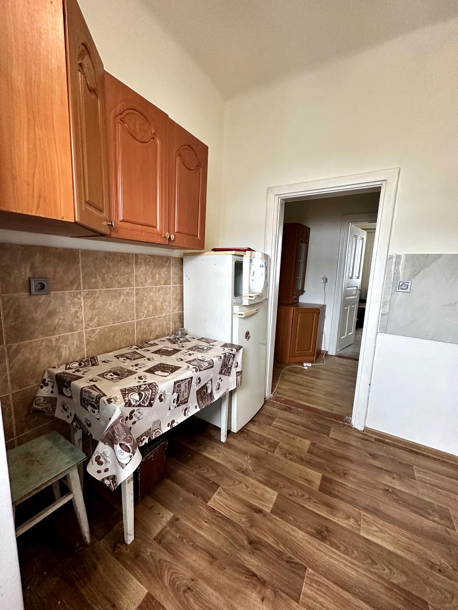 1871760151948223
