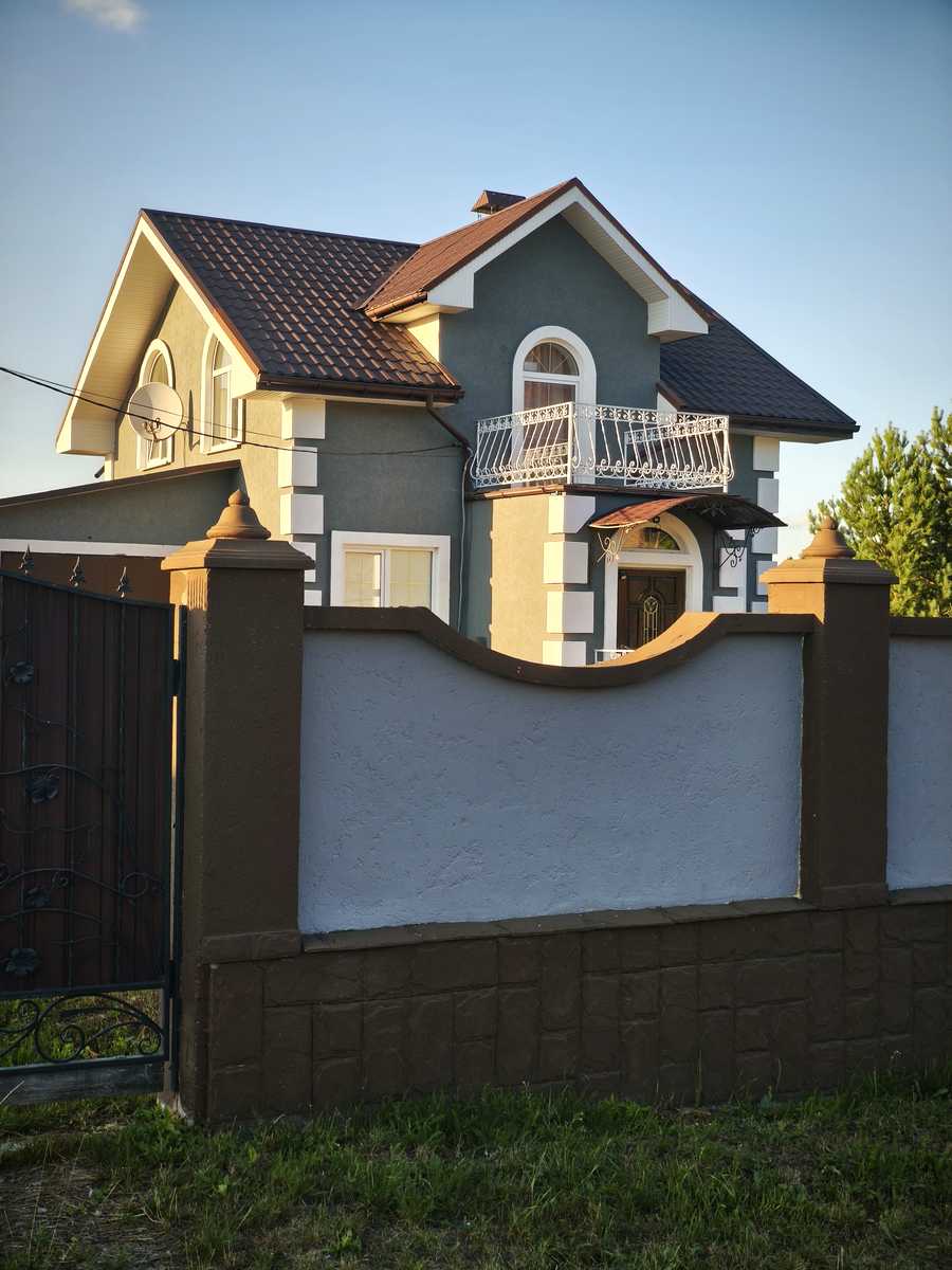 1871762147402748
