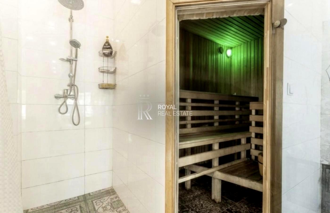1871770424235320