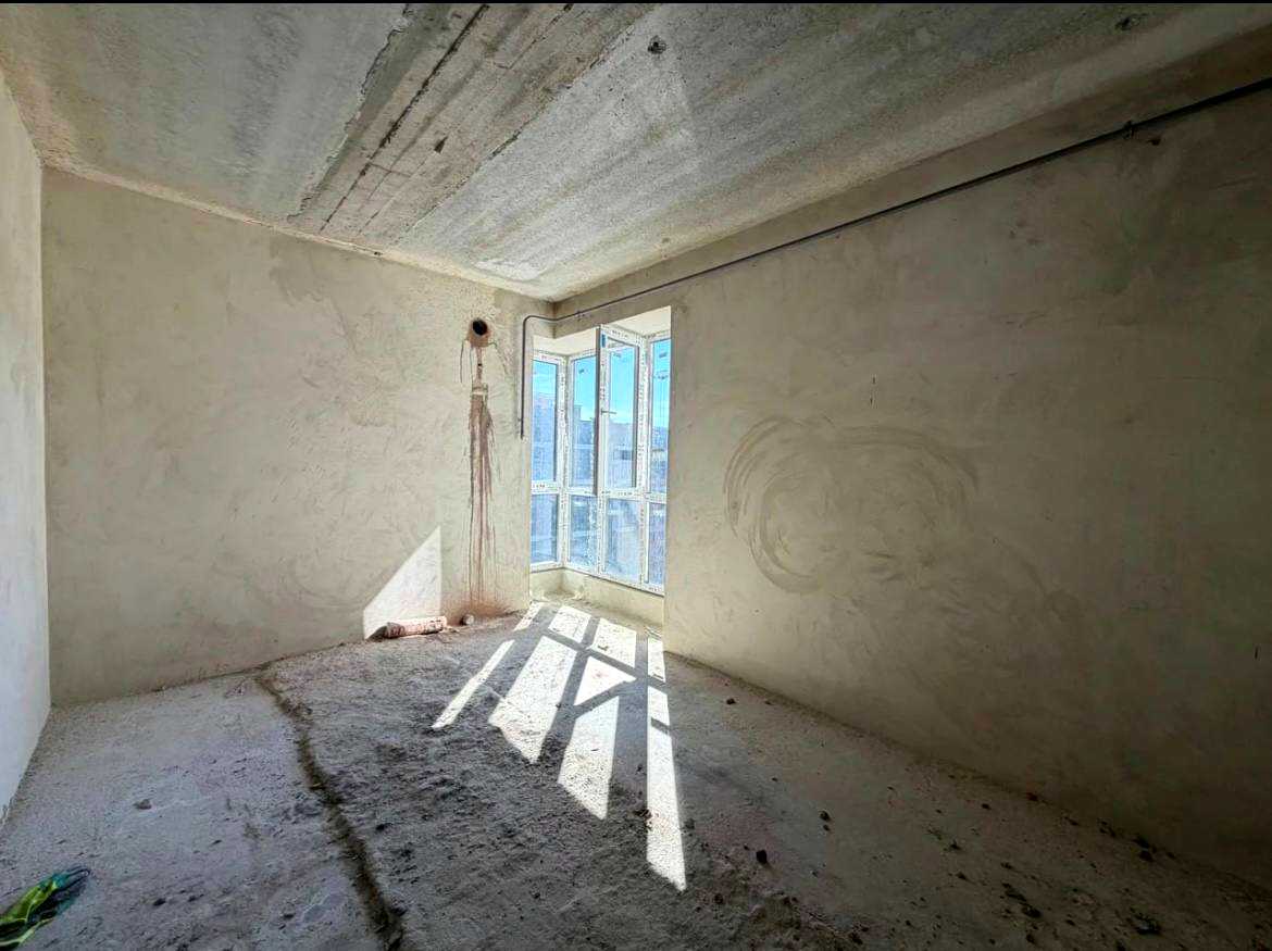 1871782473357385