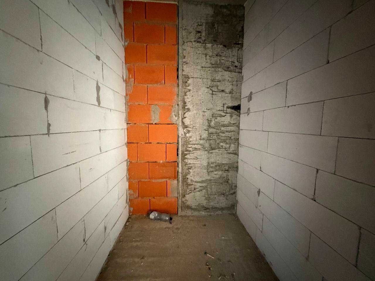 1871805114003366