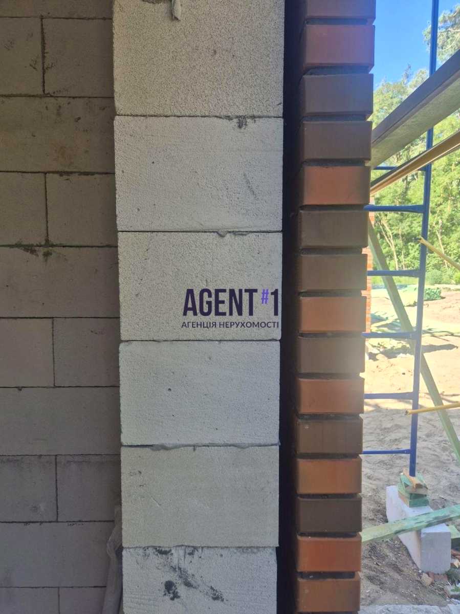 1871852179896767