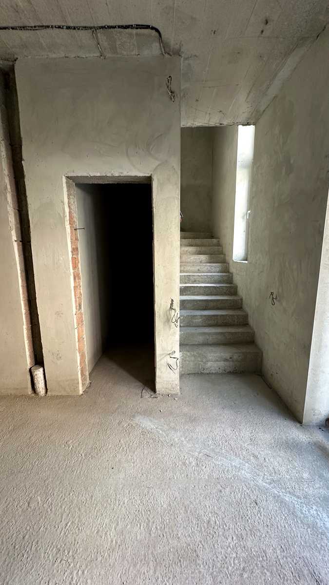 1871854067360817