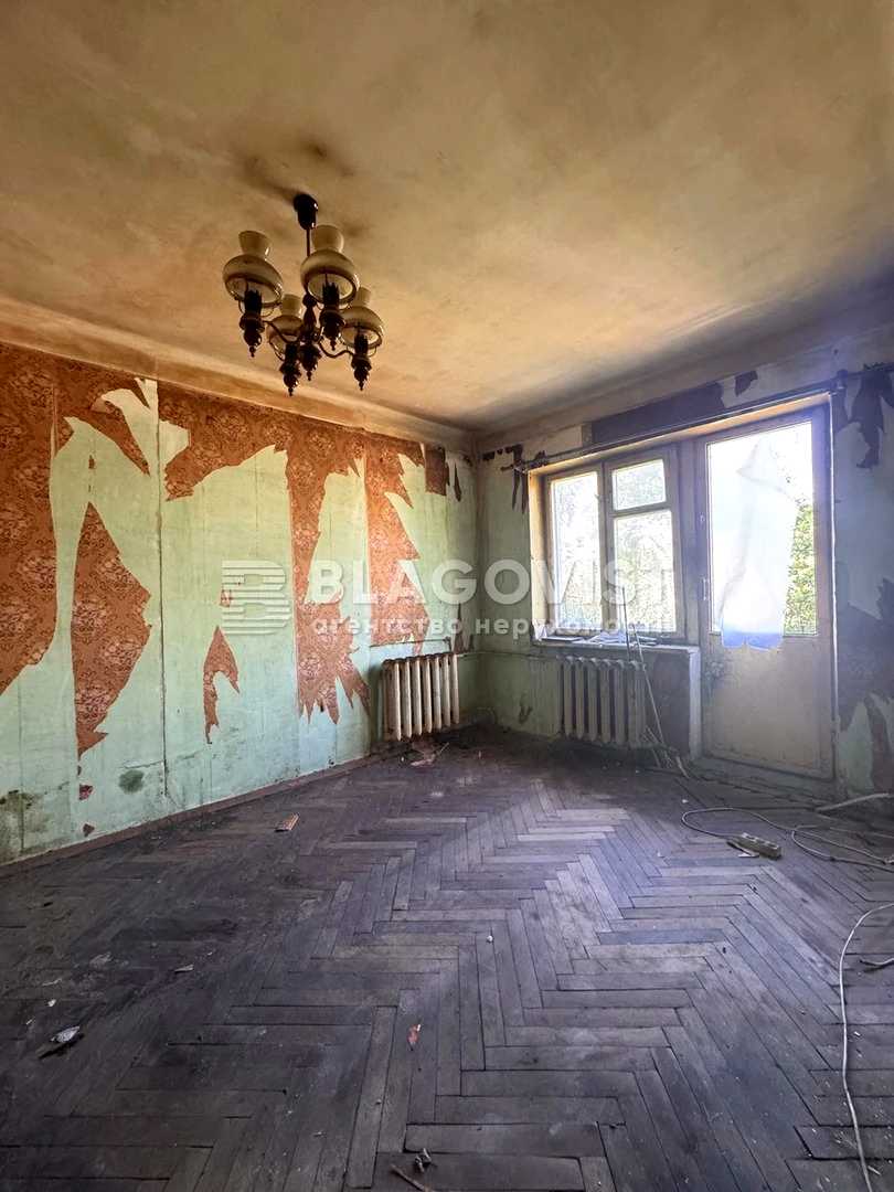 1871854732704390