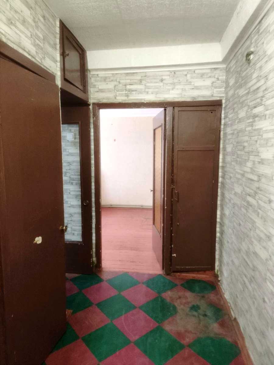 1871855841969412