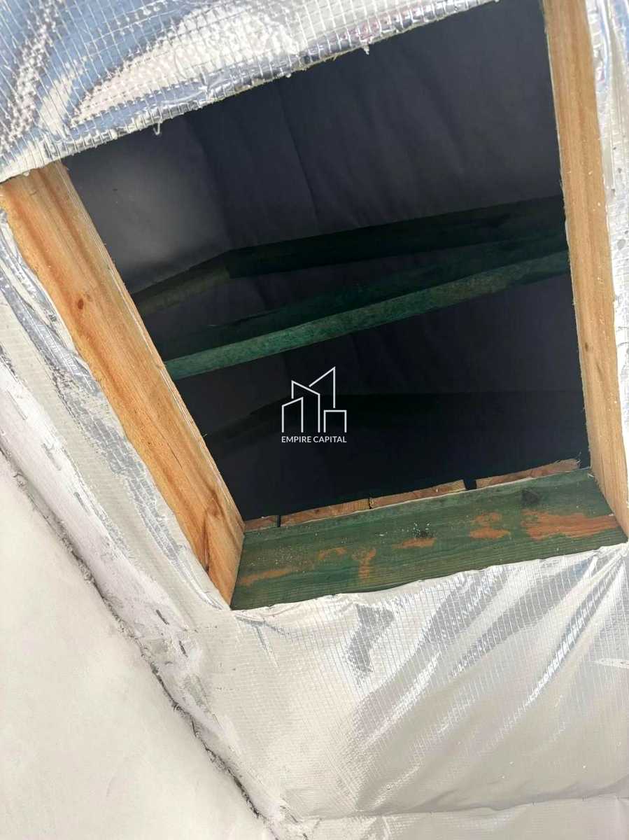 1871856637353886