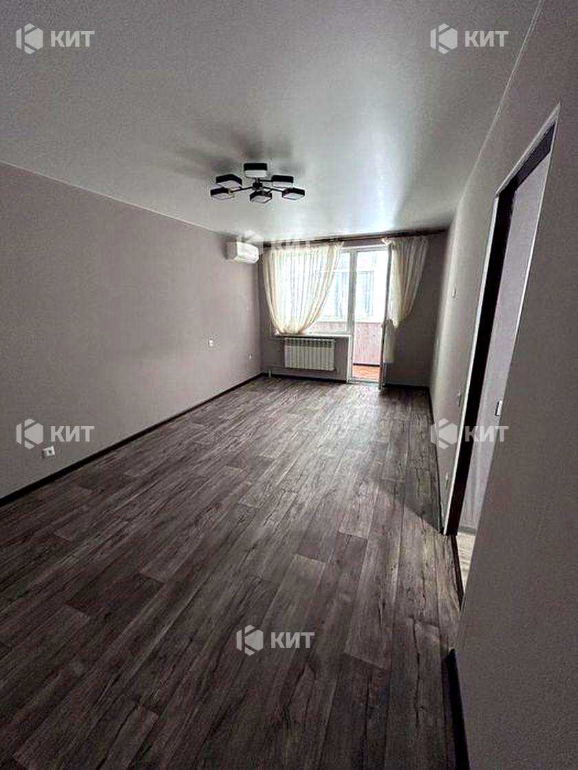 1871859311391930