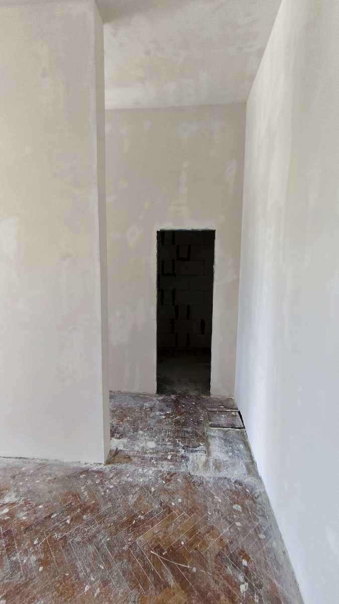 1871863116317545