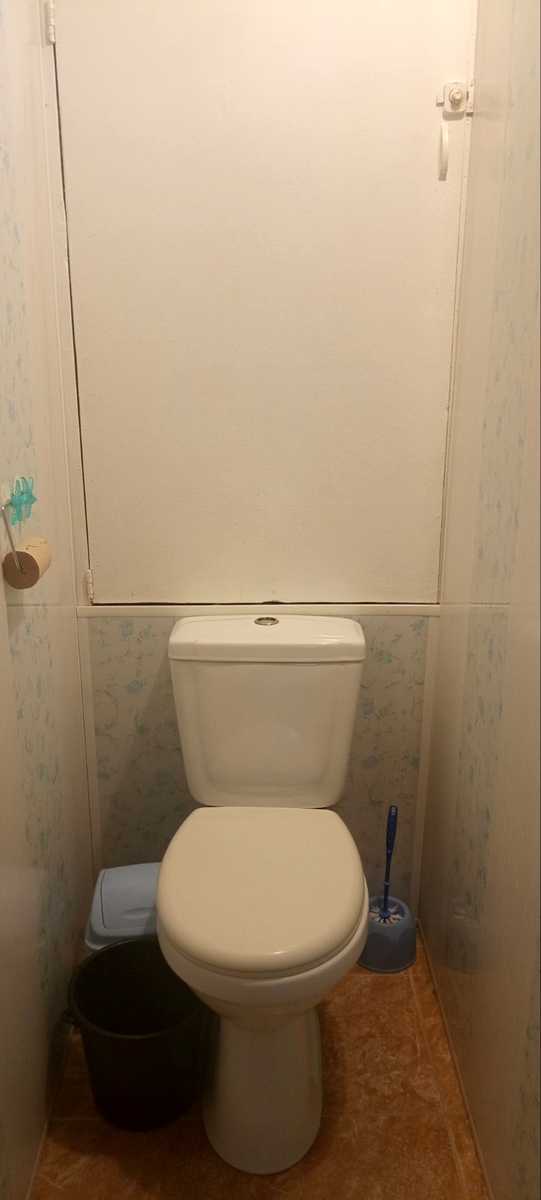 1871865763339438