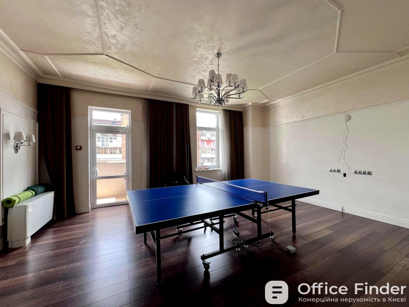 1871866510916857