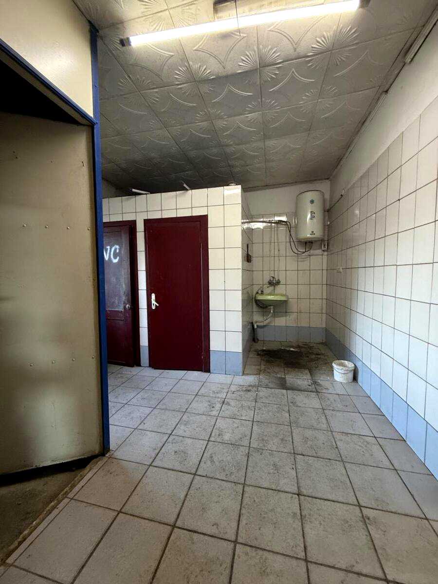 1871866661849177